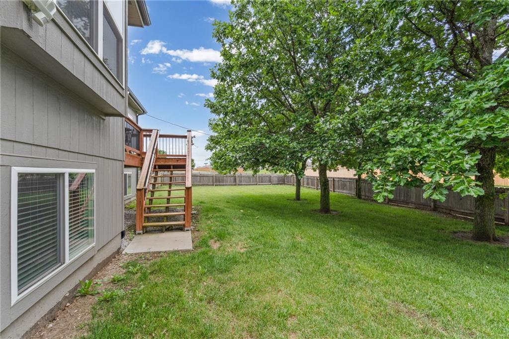 605 SE Colonial Drive