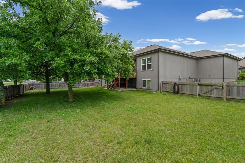 605 SE Colonial Drive