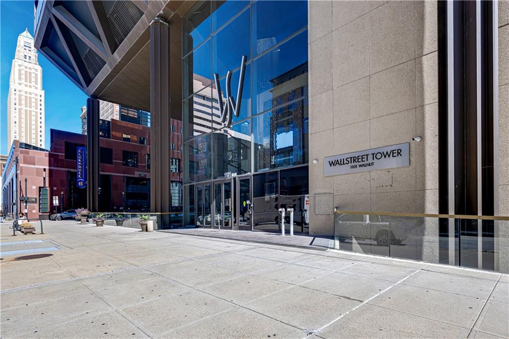1101 Walnut Street Unit: 1801