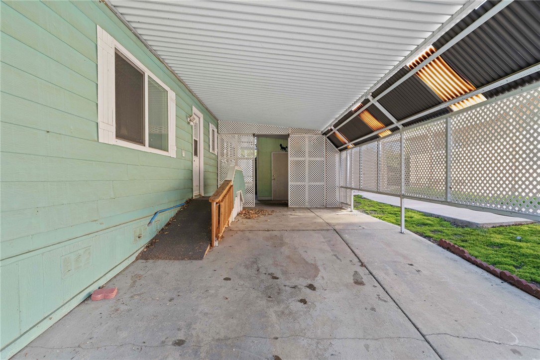 21100 State Street 90