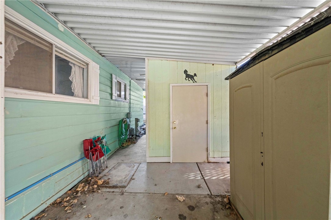 21100 State Street 90