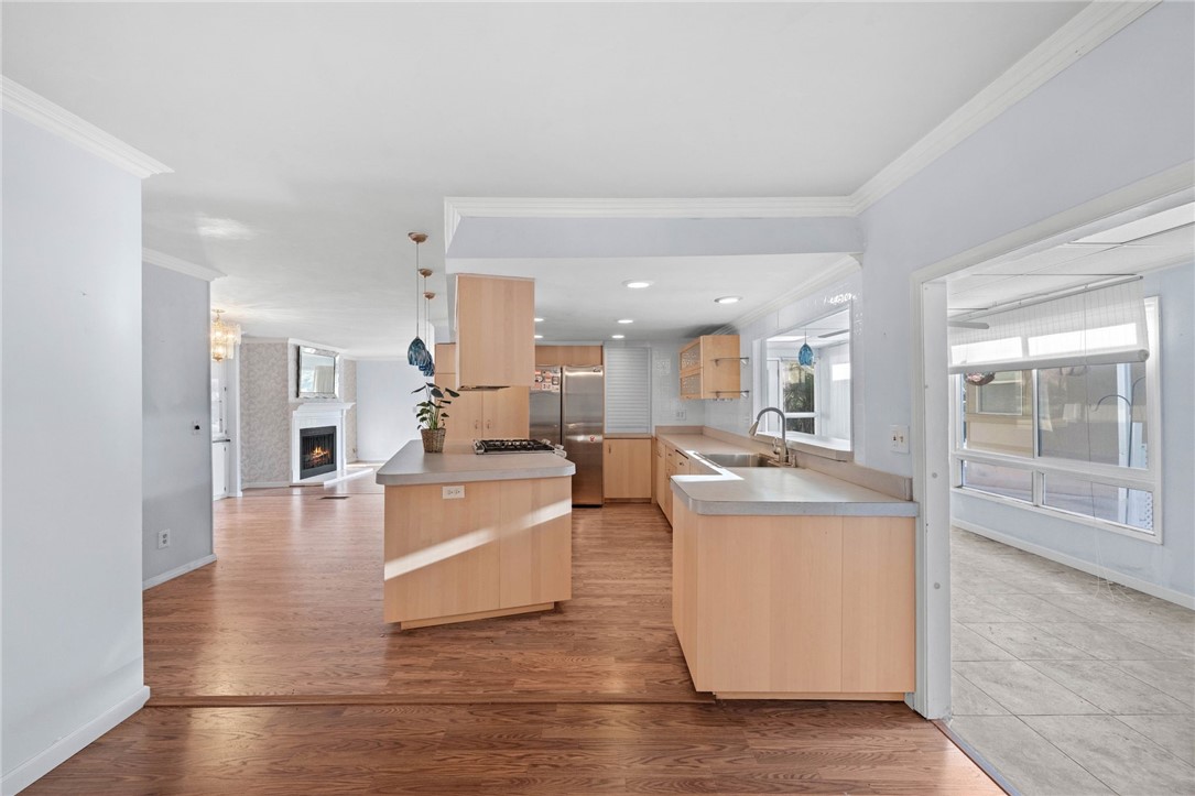 21100 State Street 90