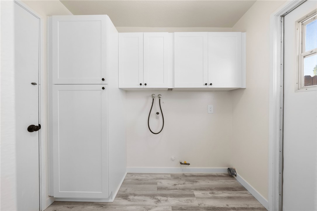 1376 Temple Heights Drive