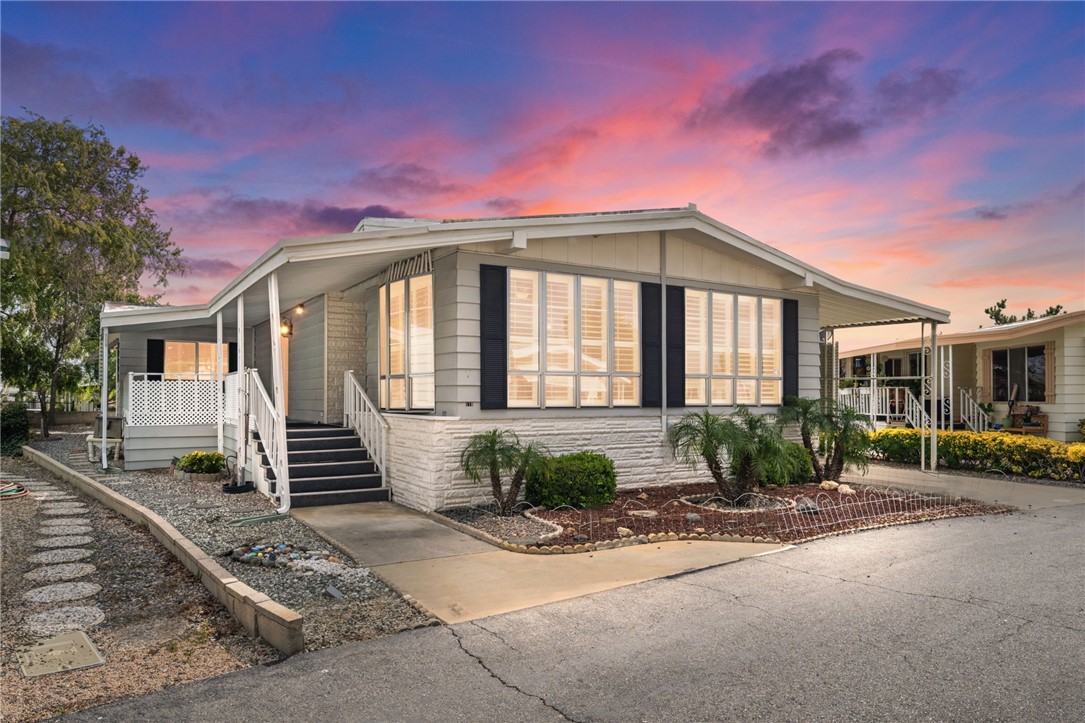 31130 S General Kearny Road 119