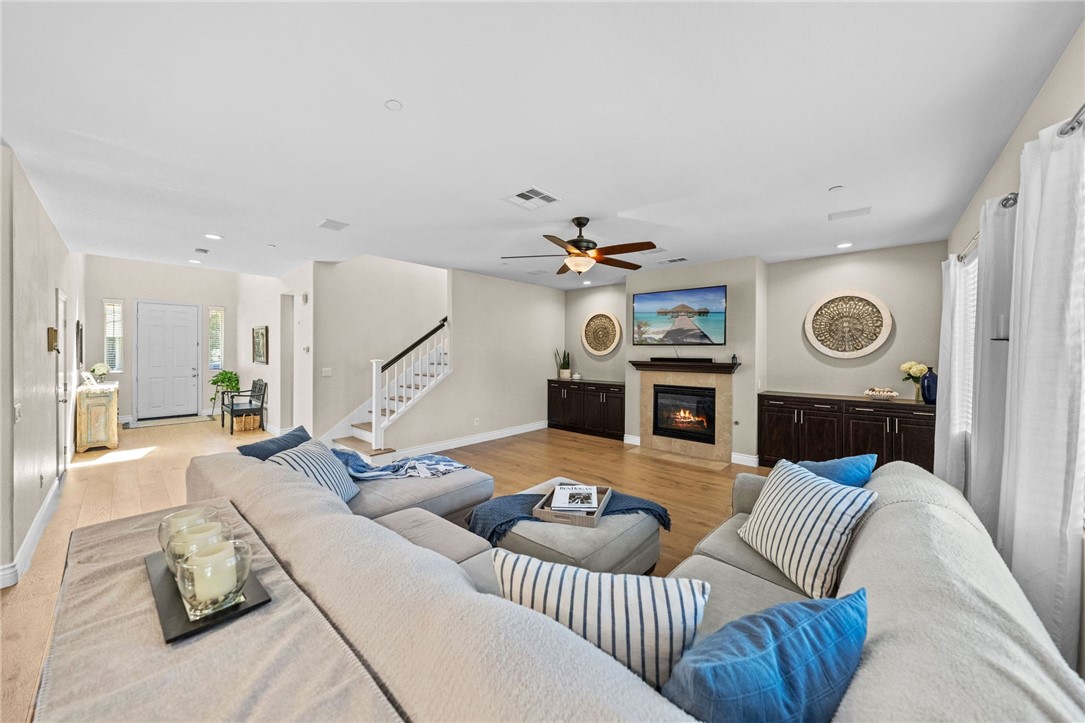 1127 Bellingham Drive