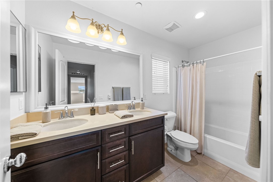 1127 Bellingham Drive