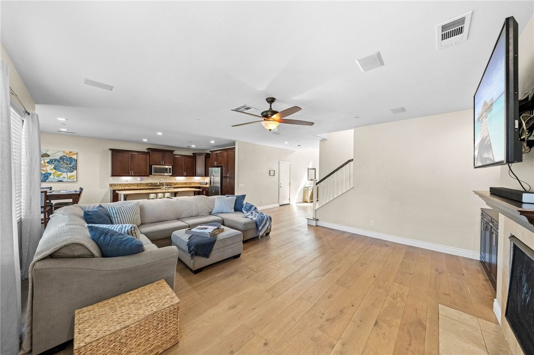 1127 Bellingham Drive