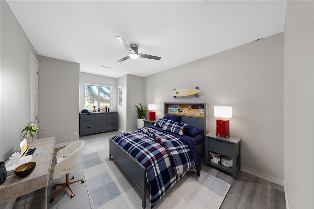 41779 Knoll Vista Lane