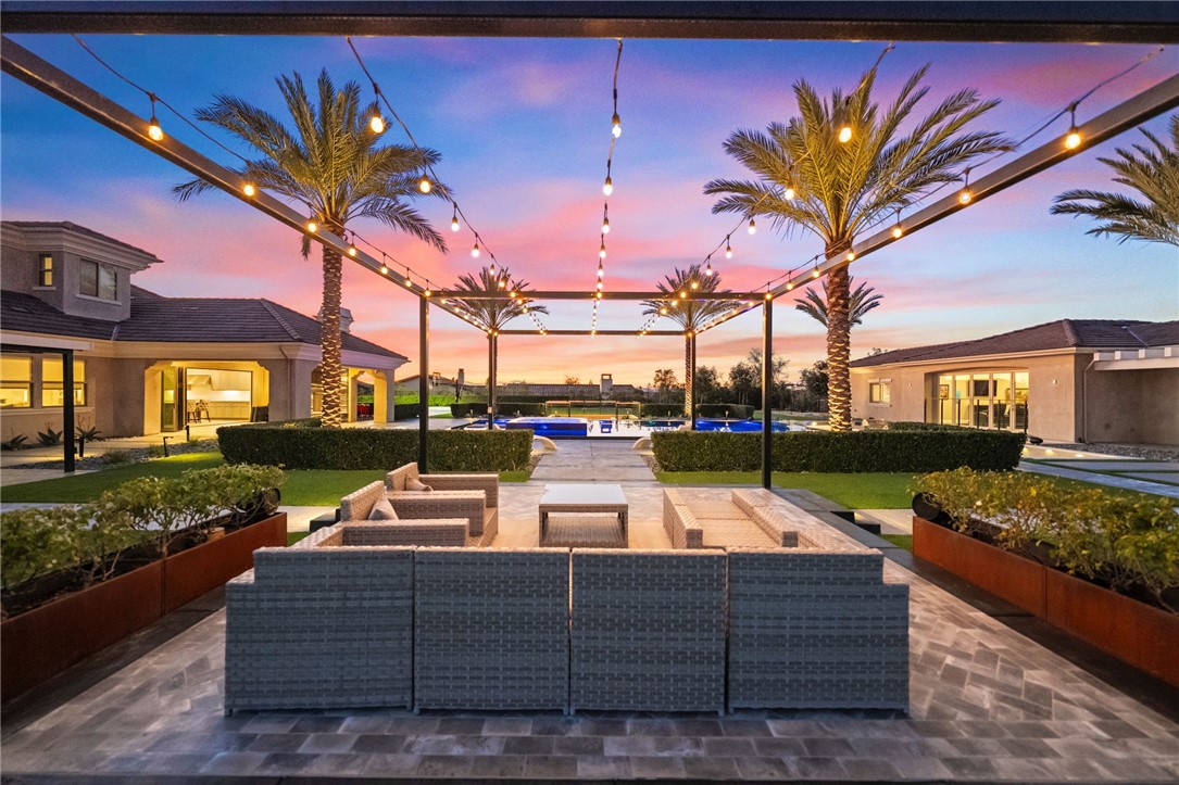 41779 Knoll Vista Lane