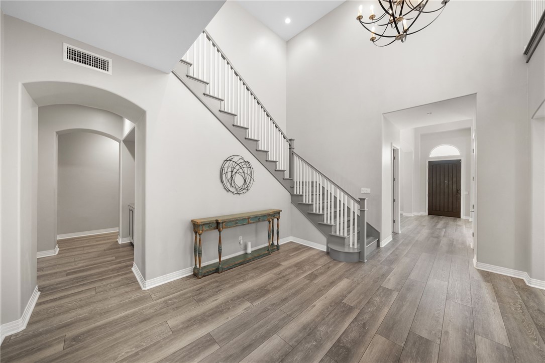 41779 Knoll Vista Lane