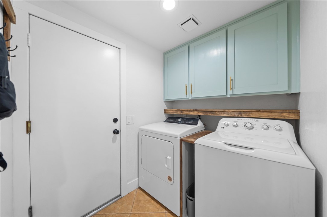 2430 Trail Court
