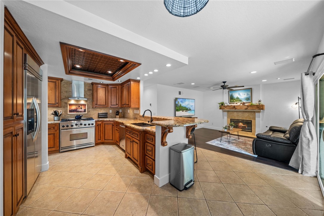 2430 Trail Court
