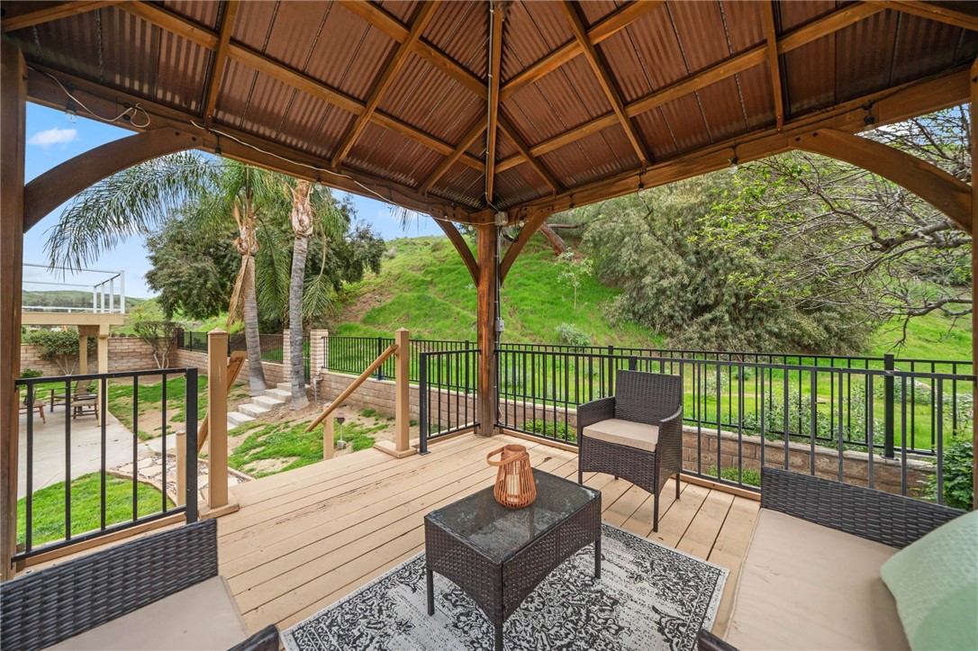 2430 Trail Court