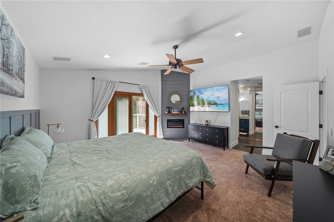 2430 Trail Court