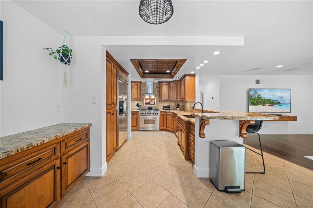 2430 Trail Court