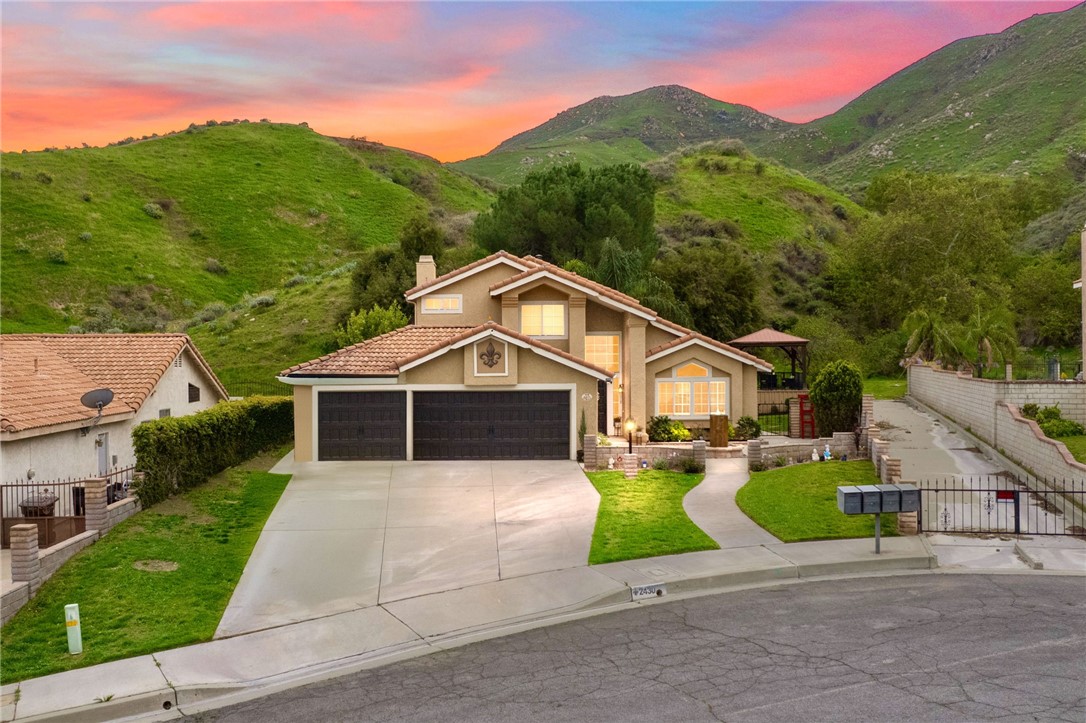 2430 Trail Court