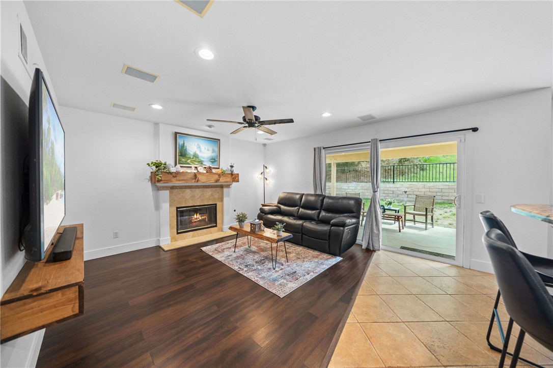 2430 Trail Court