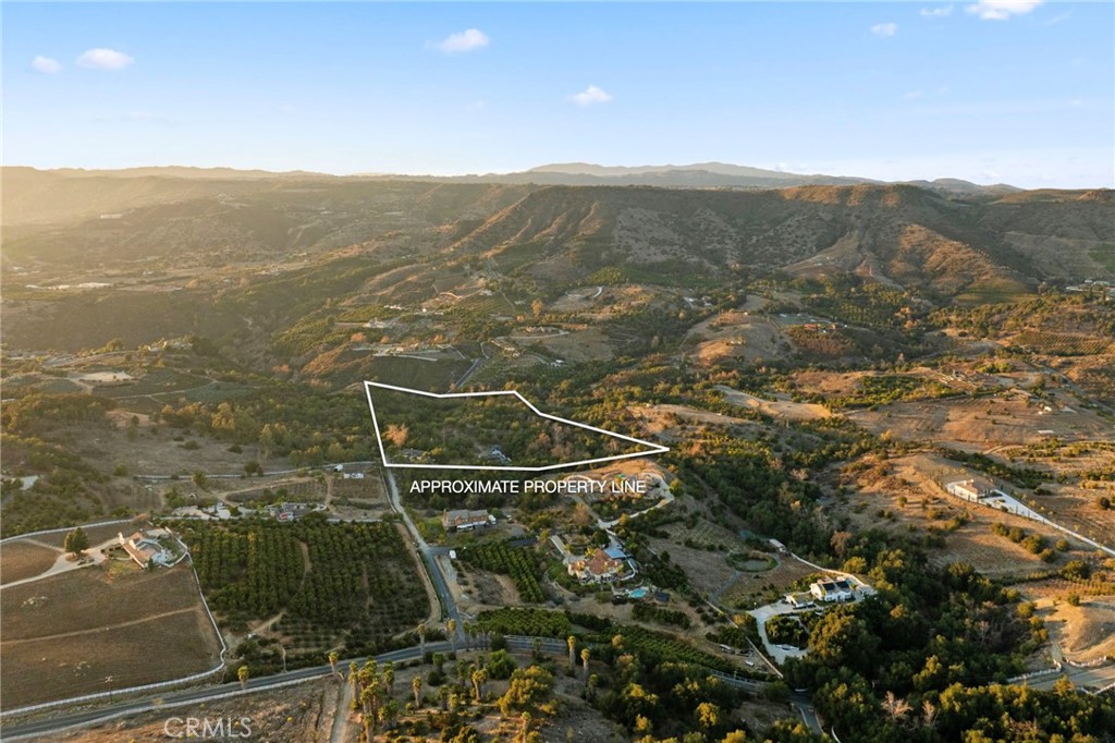 44310 Calle Bernardo