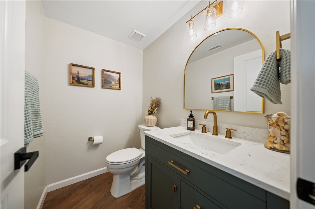 28885 E Vallejo Avenue