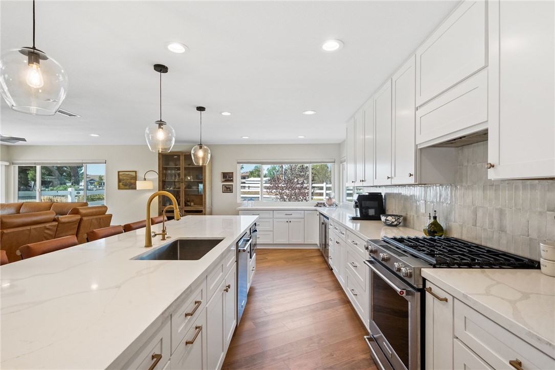 28885 E Vallejo Avenue