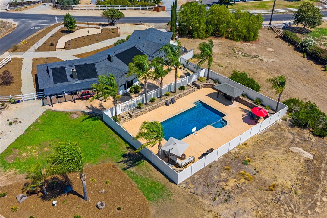 28885 E Vallejo Avenue