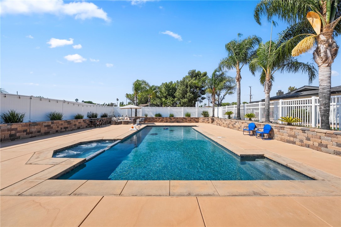 28885 E Vallejo Avenue