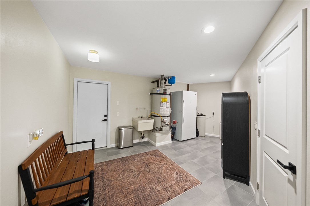 28885 E Vallejo Avenue