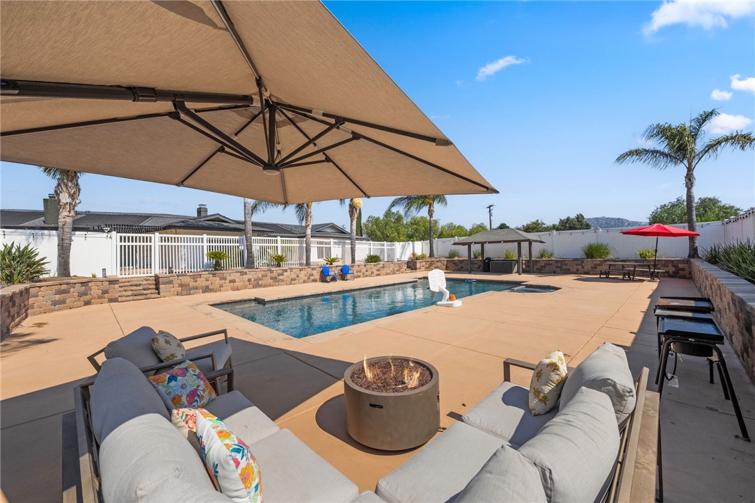 28885 E Vallejo Avenue