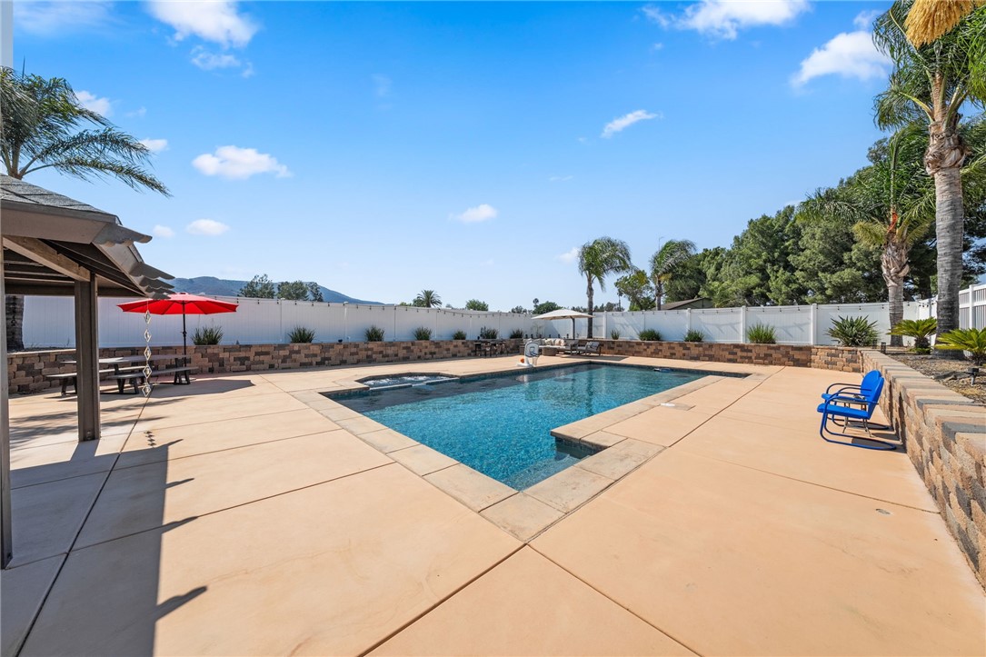 28885 E Vallejo Avenue