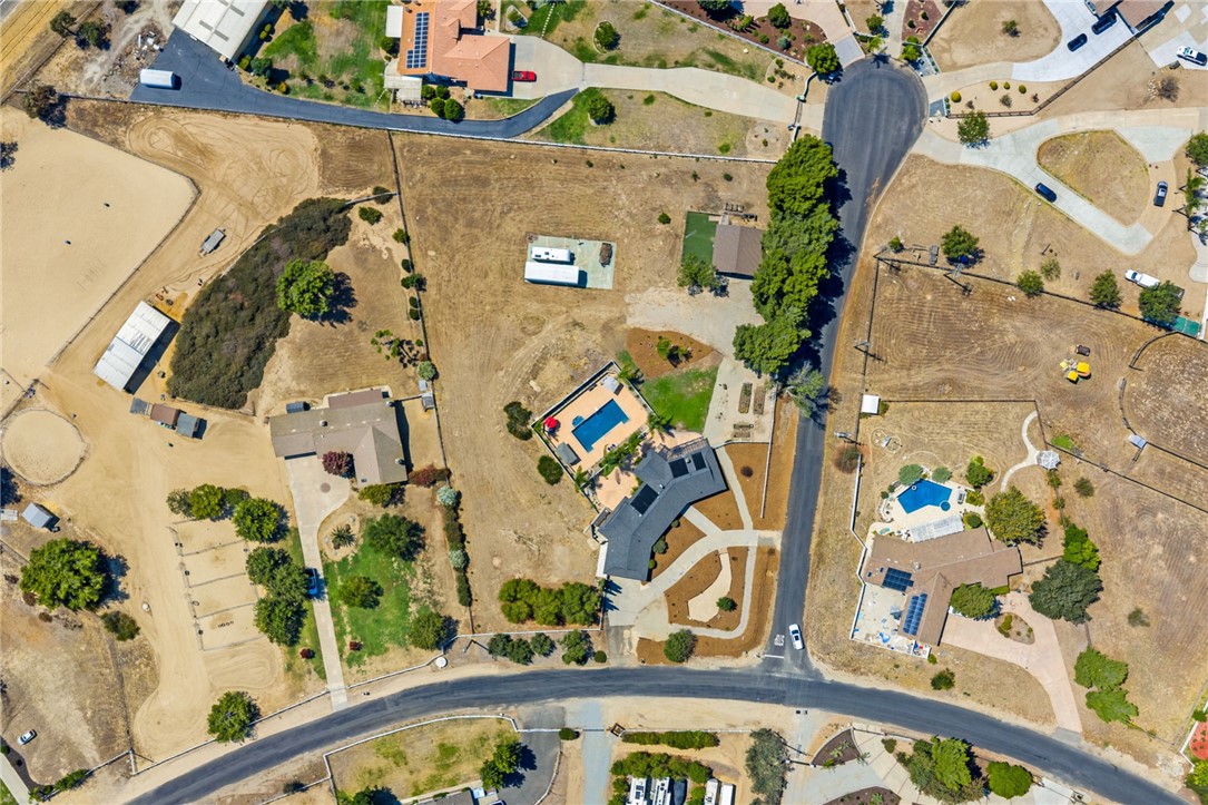 28885 E Vallejo Avenue