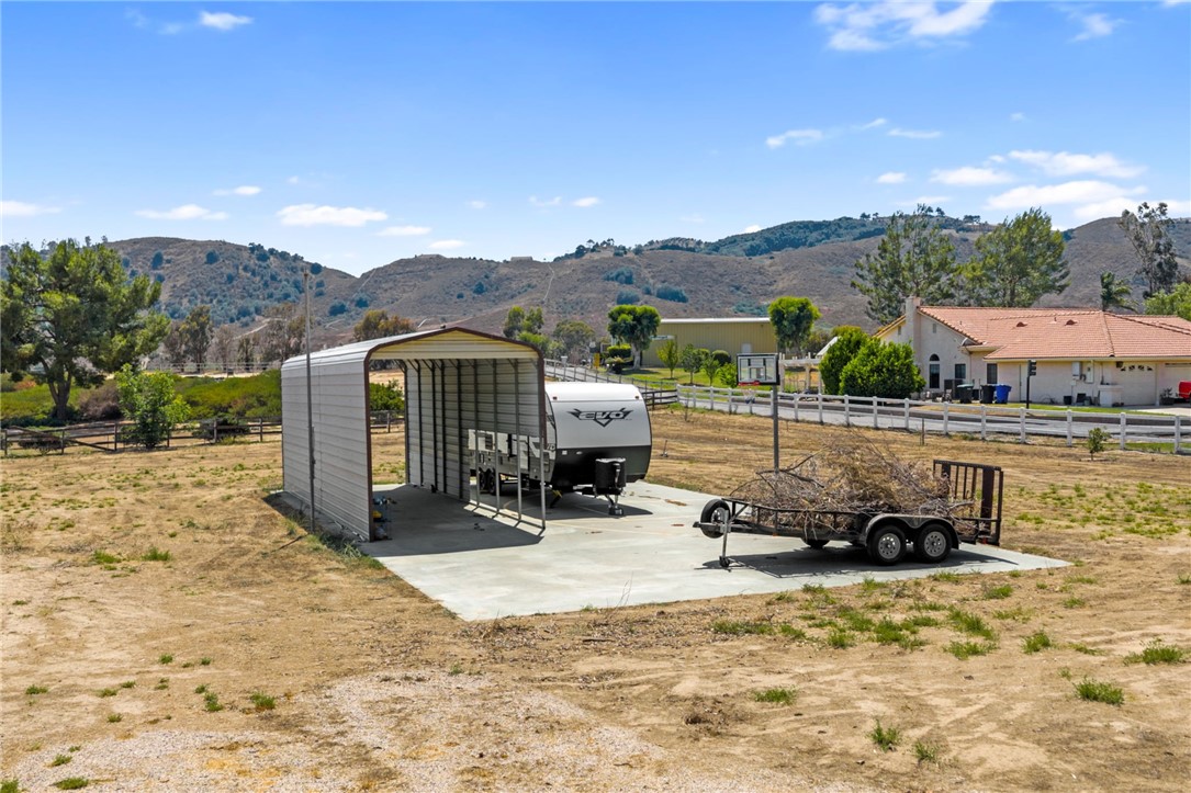 28885 E Vallejo Avenue