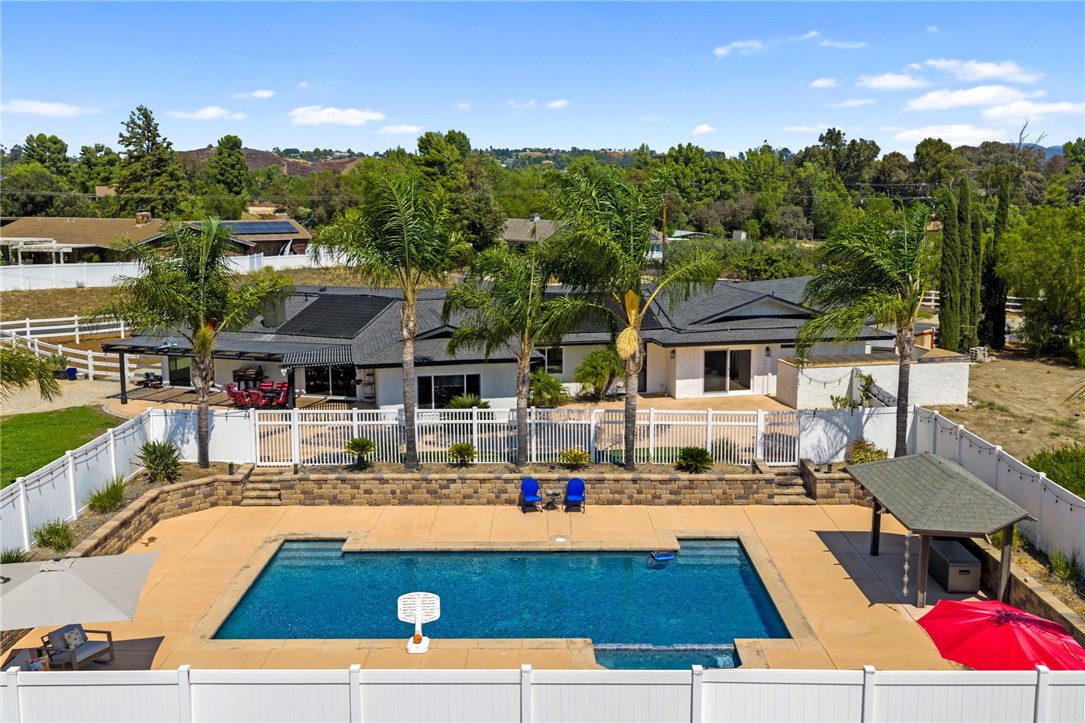 28885 E Vallejo Avenue