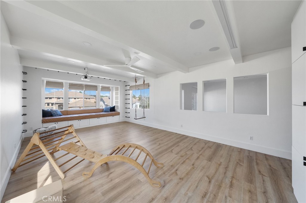 26589 Evergreen Avenue