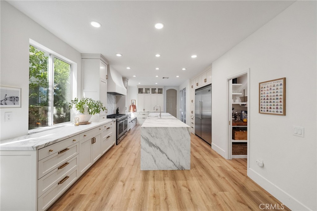 26589 Evergreen Avenue