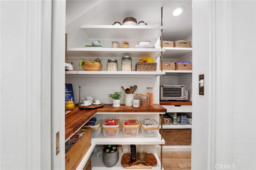 26589 Evergreen Avenue