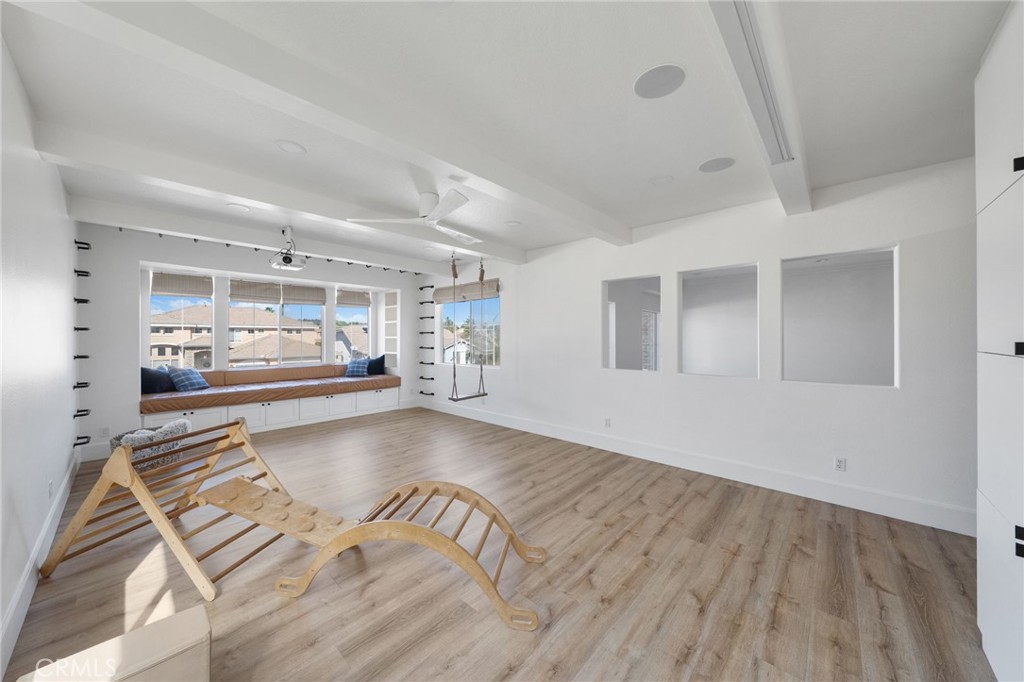 26589 Evergreen Avenue