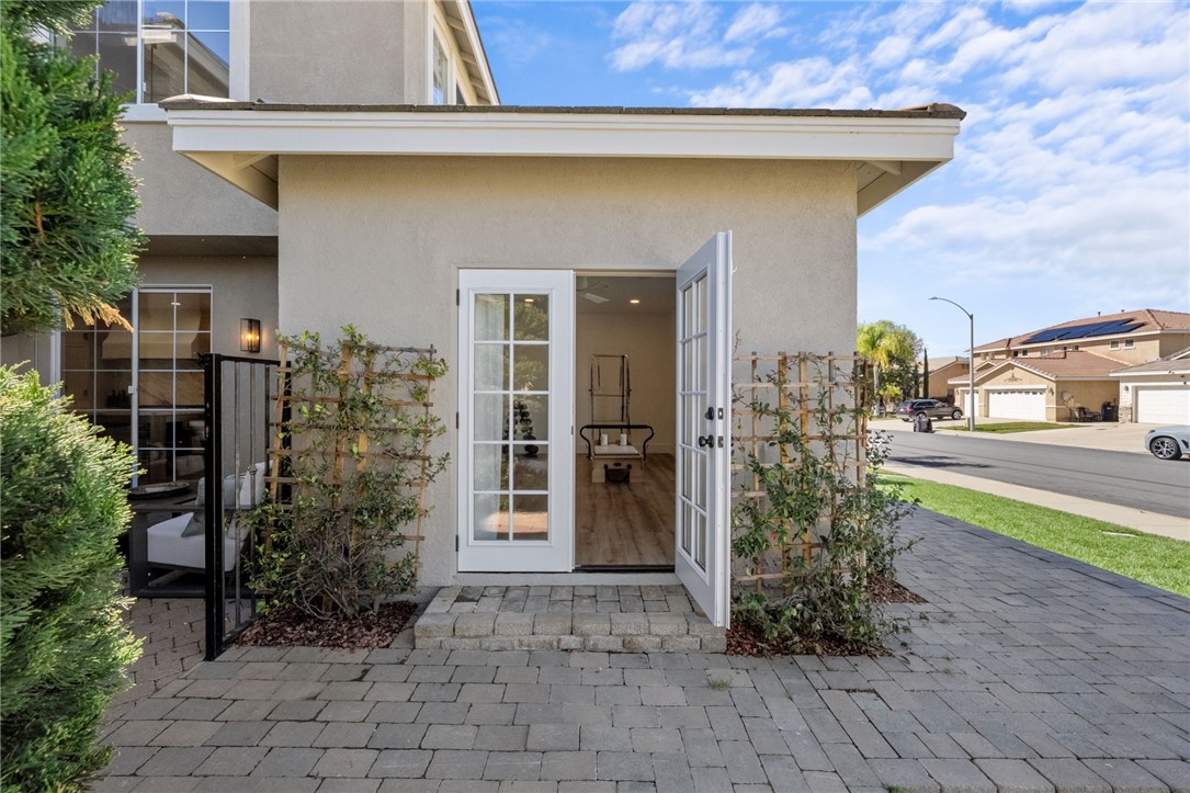 26589 Evergreen Avenue