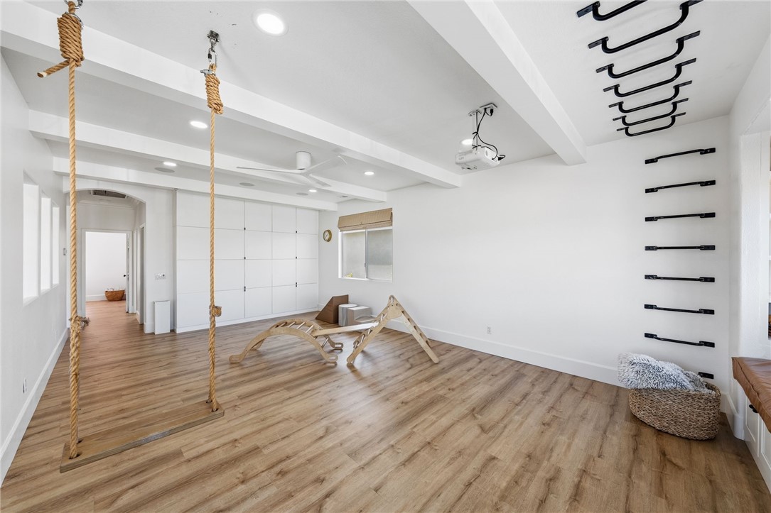 26589 Evergreen Avenue