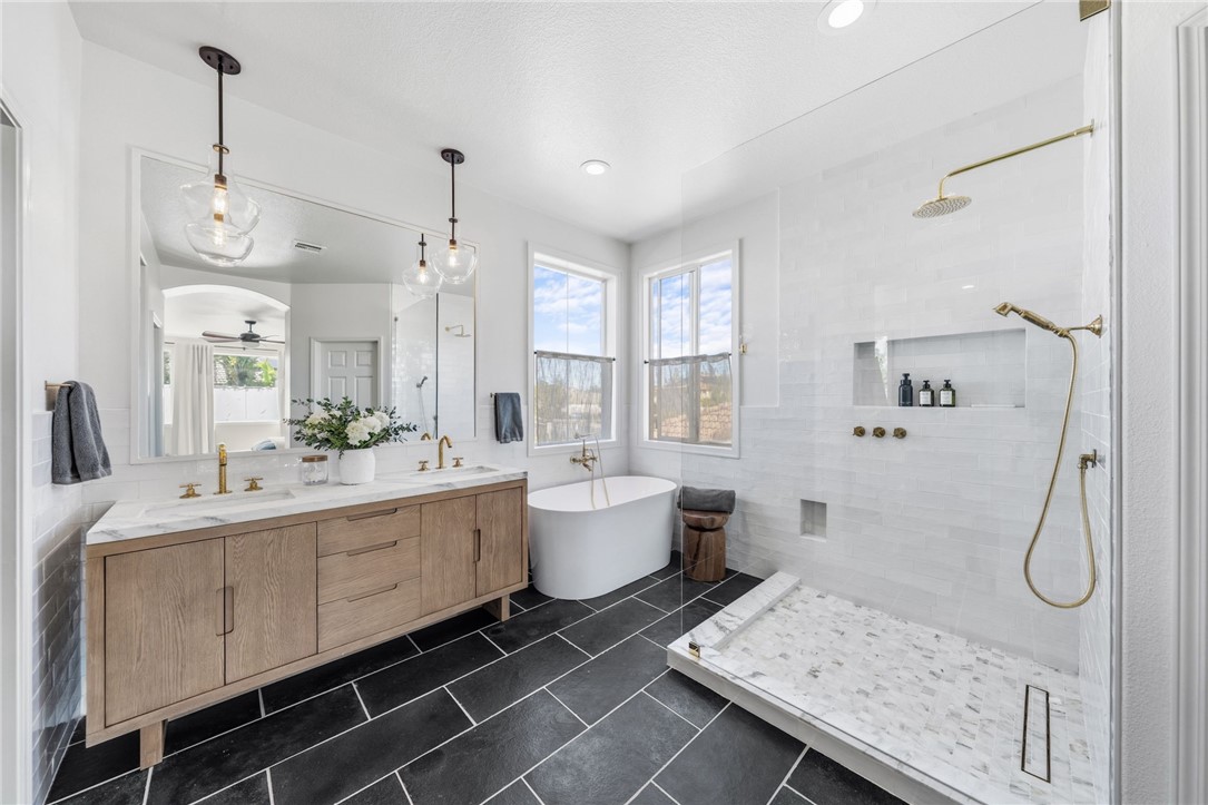 26589 Evergreen Avenue