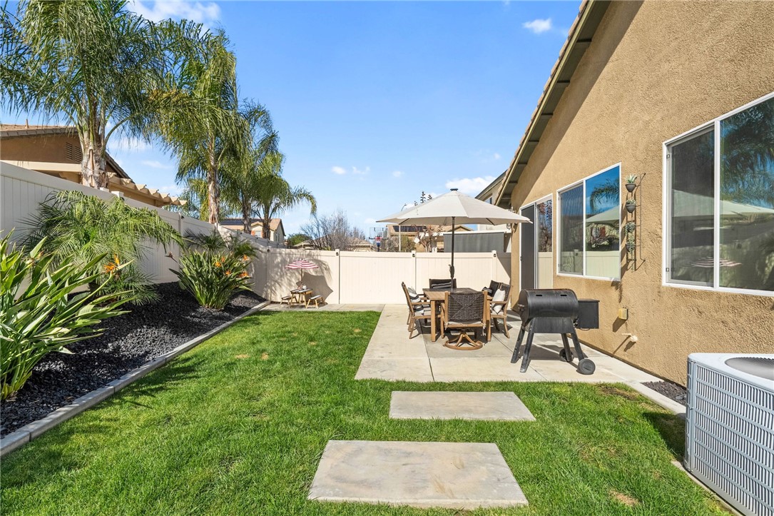 37521 Coffeeberry Court