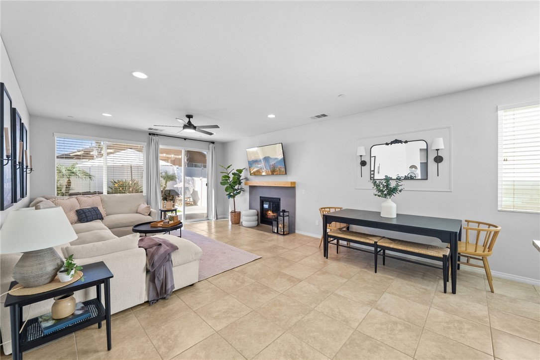 37521 Coffeeberry Court