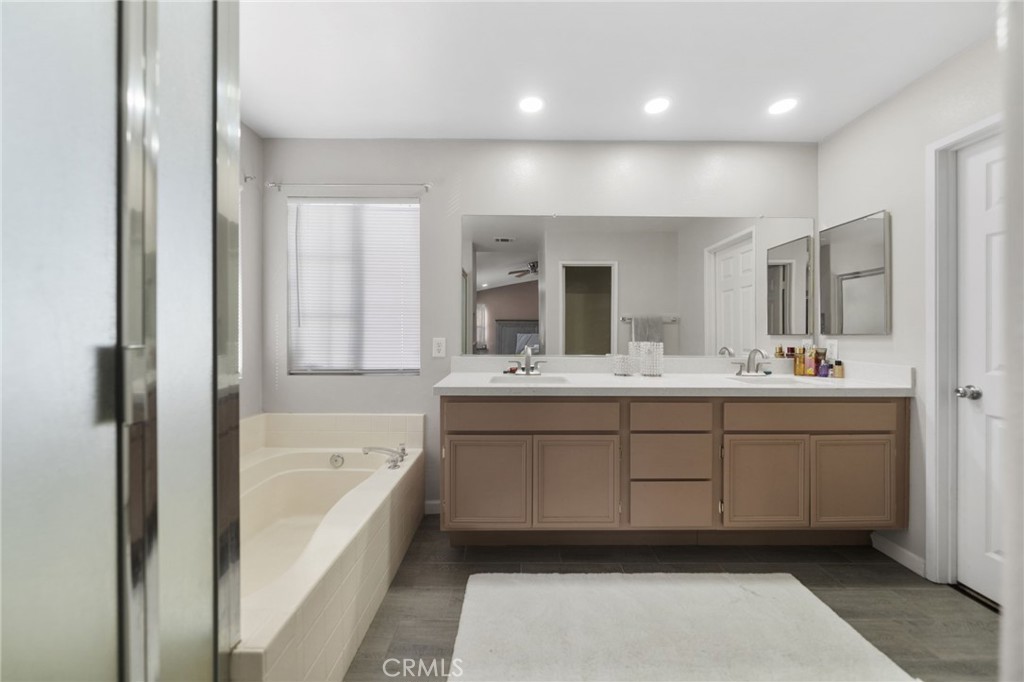 1494 Rabbit Peak Way