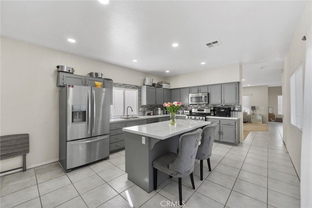 1494 Rabbit Peak Way