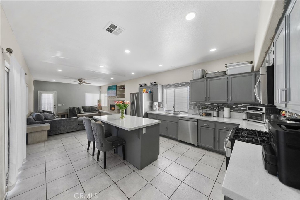 1494 Rabbit Peak Way