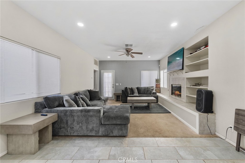 1494 Rabbit Peak Way