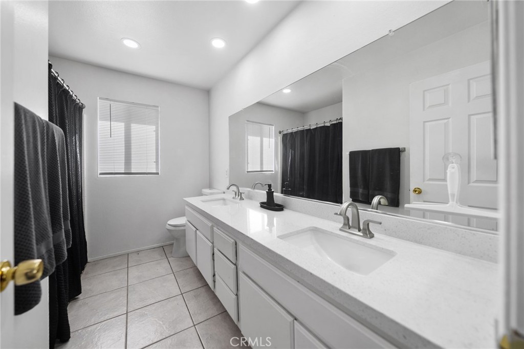 1494 Rabbit Peak Way