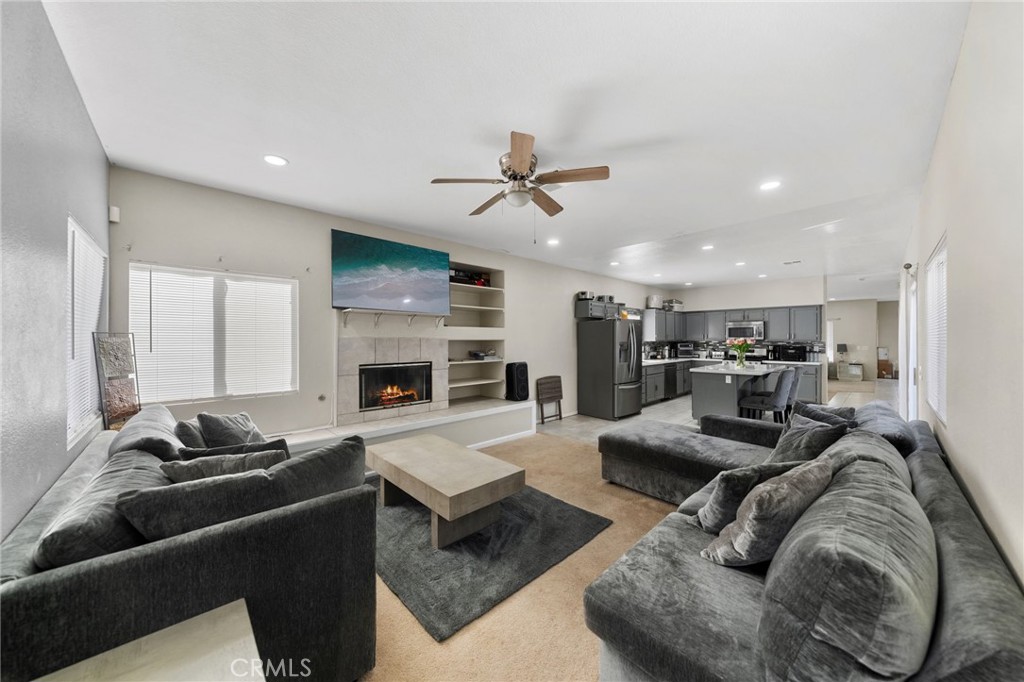 1494 Rabbit Peak Way