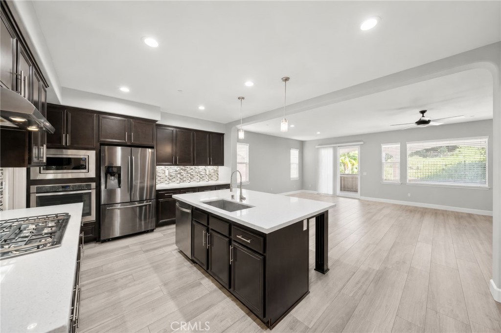 34421 Champoux Court