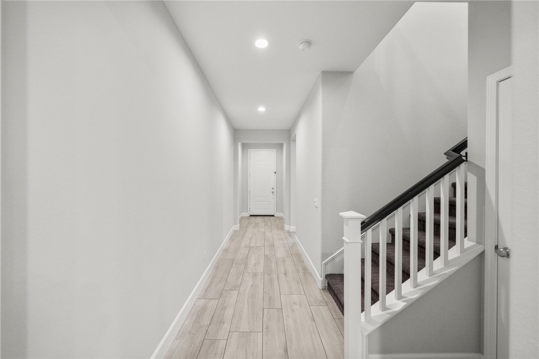 34421 Champoux Court