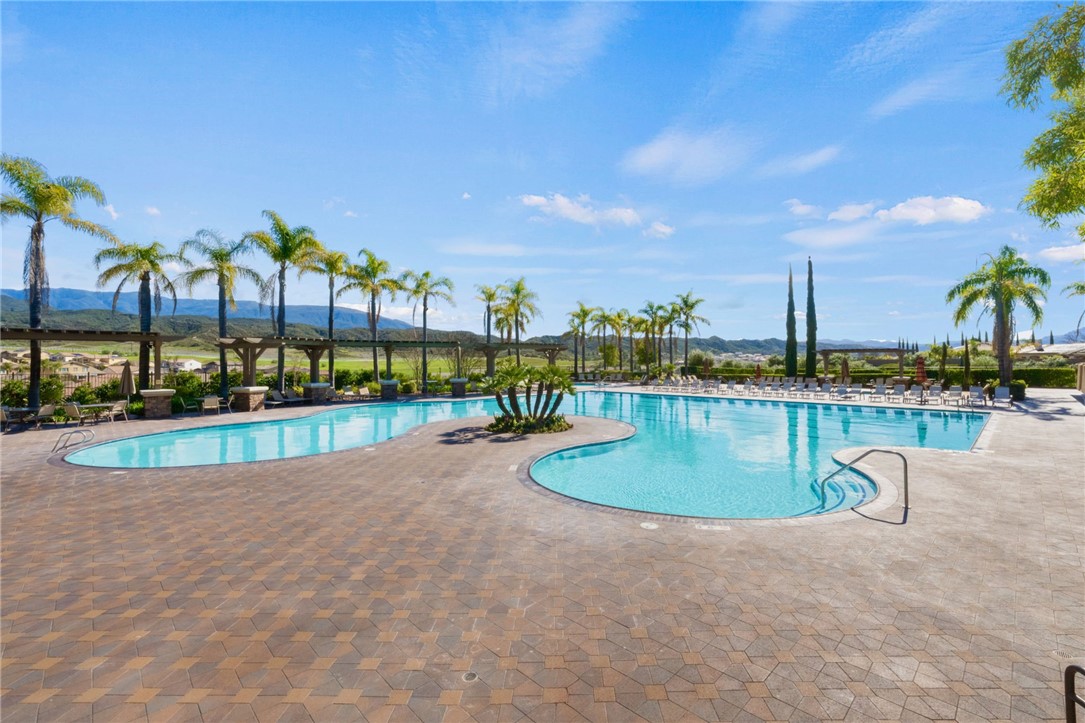 34421 Champoux Court